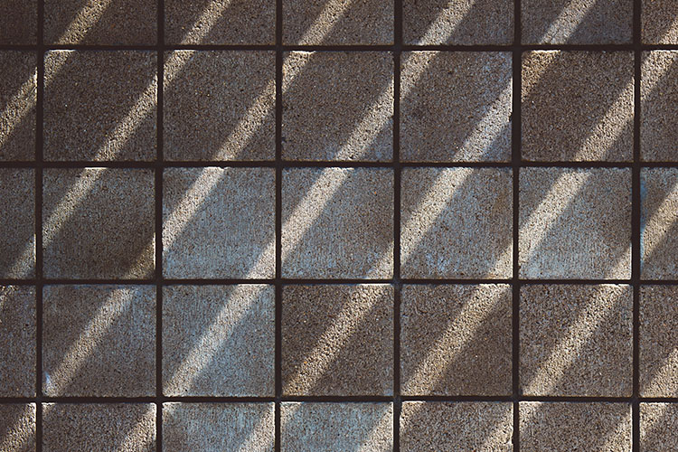 pexels-tim-mossholder-1525937
